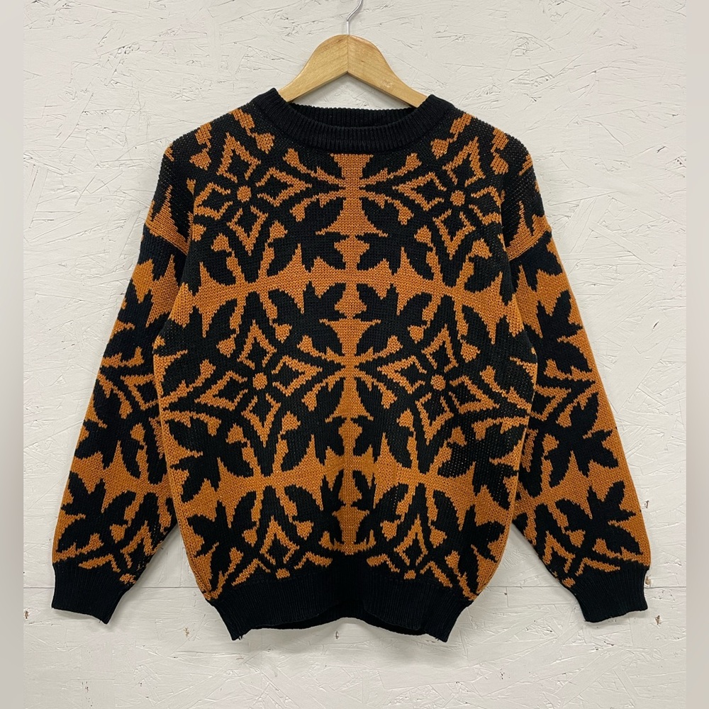 Vintage Enchante Knitted Crewneck Sweater with Some Shine, Fits M, Acrylic